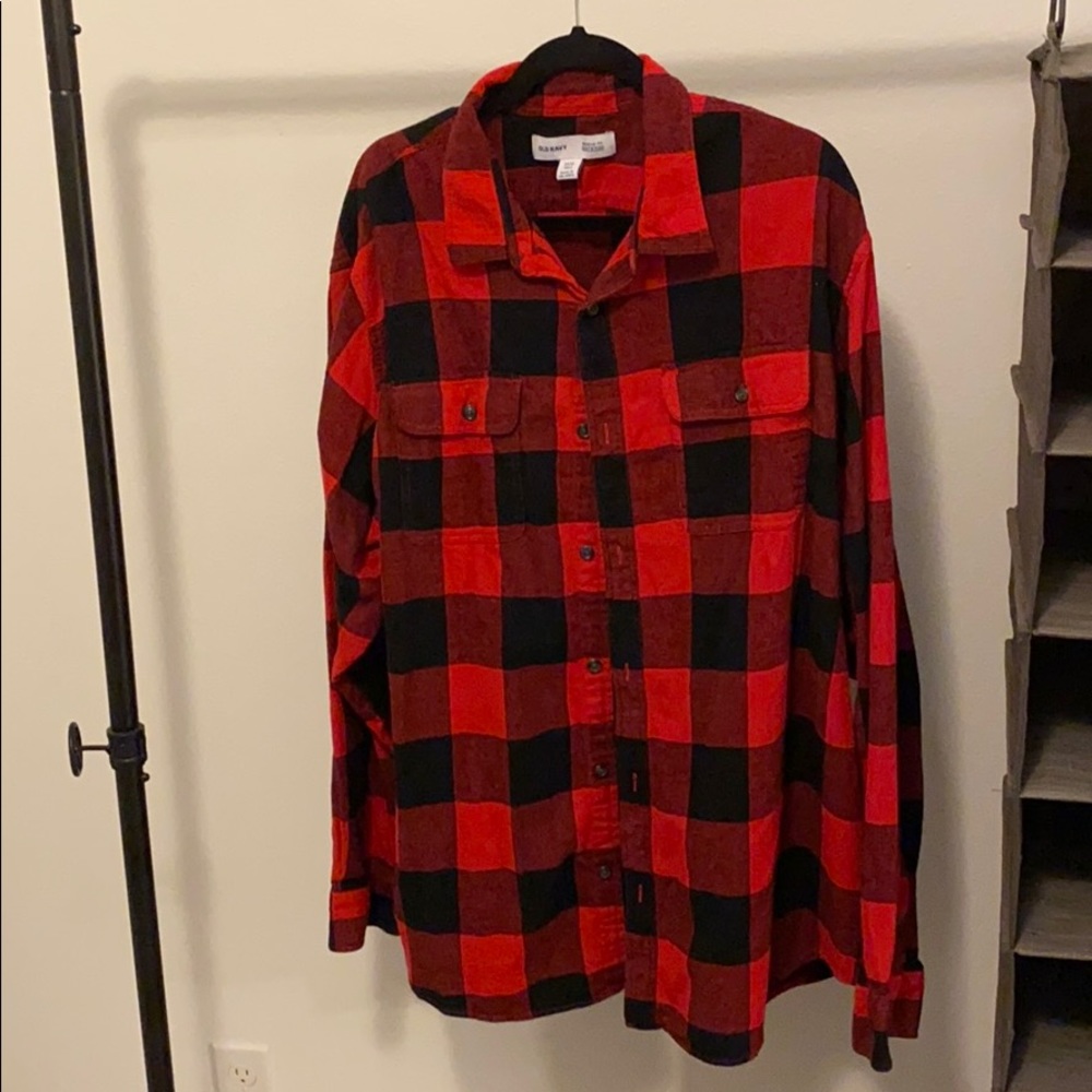 Old navy men’s red flannel shirt